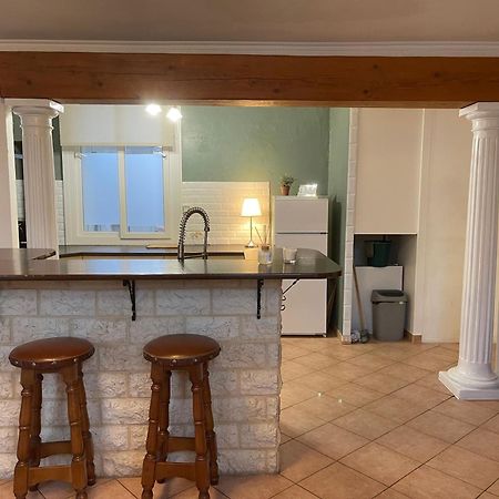 Duplex Nimes 5 Rue Sainte Catherine Luaran gambar