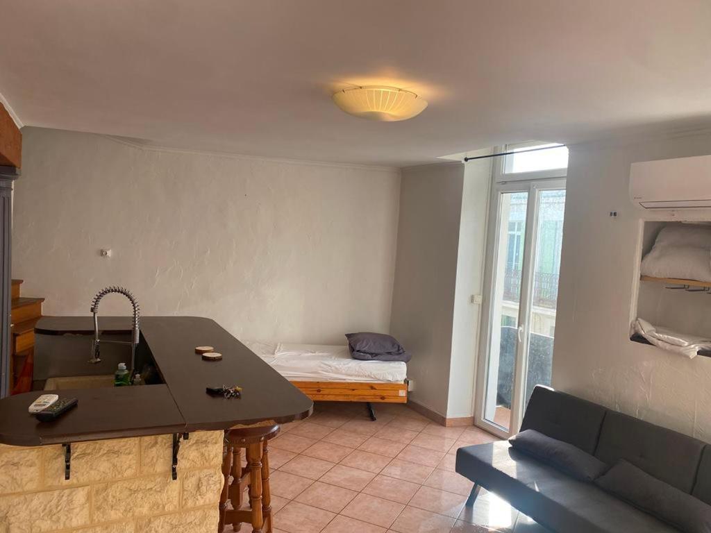 Duplex Nimes 5 Rue Sainte Catherine Luaran gambar